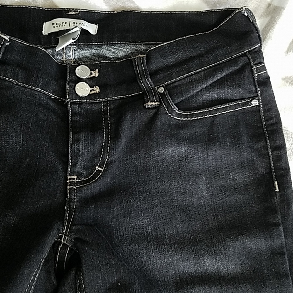White House Black Market Noir Black Capri Jeans Size 2 - Picture 4 of 8